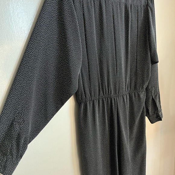 Vintage 90s Liz Claiborne Black and White Dotted Long Sleeve Jumpsuit with Belt - Picture 13 of 16